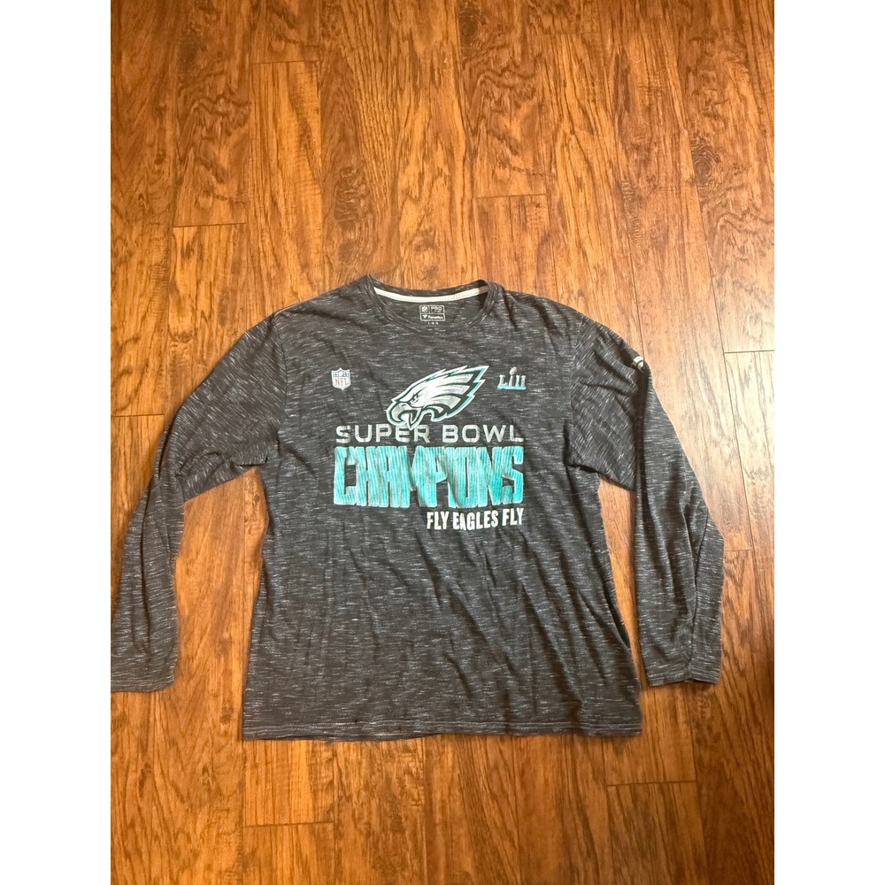 Fanatics NFL Pro Line Philadelphia Eagles Super Bowl LII Champions Shirt Large
